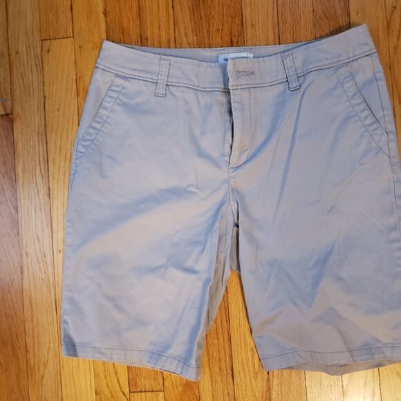 Liz Claiborne Shorts - Picture 1 of 3